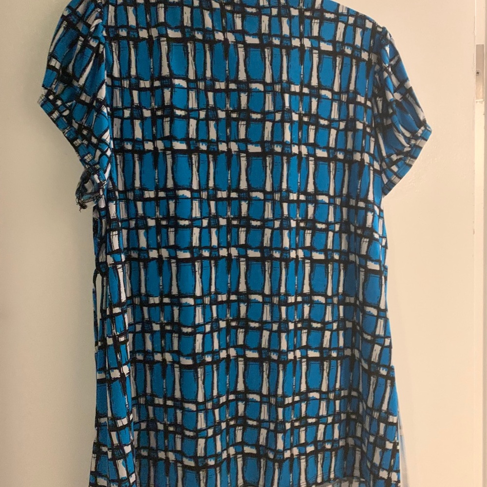 Shirt - Picture 2 of 3